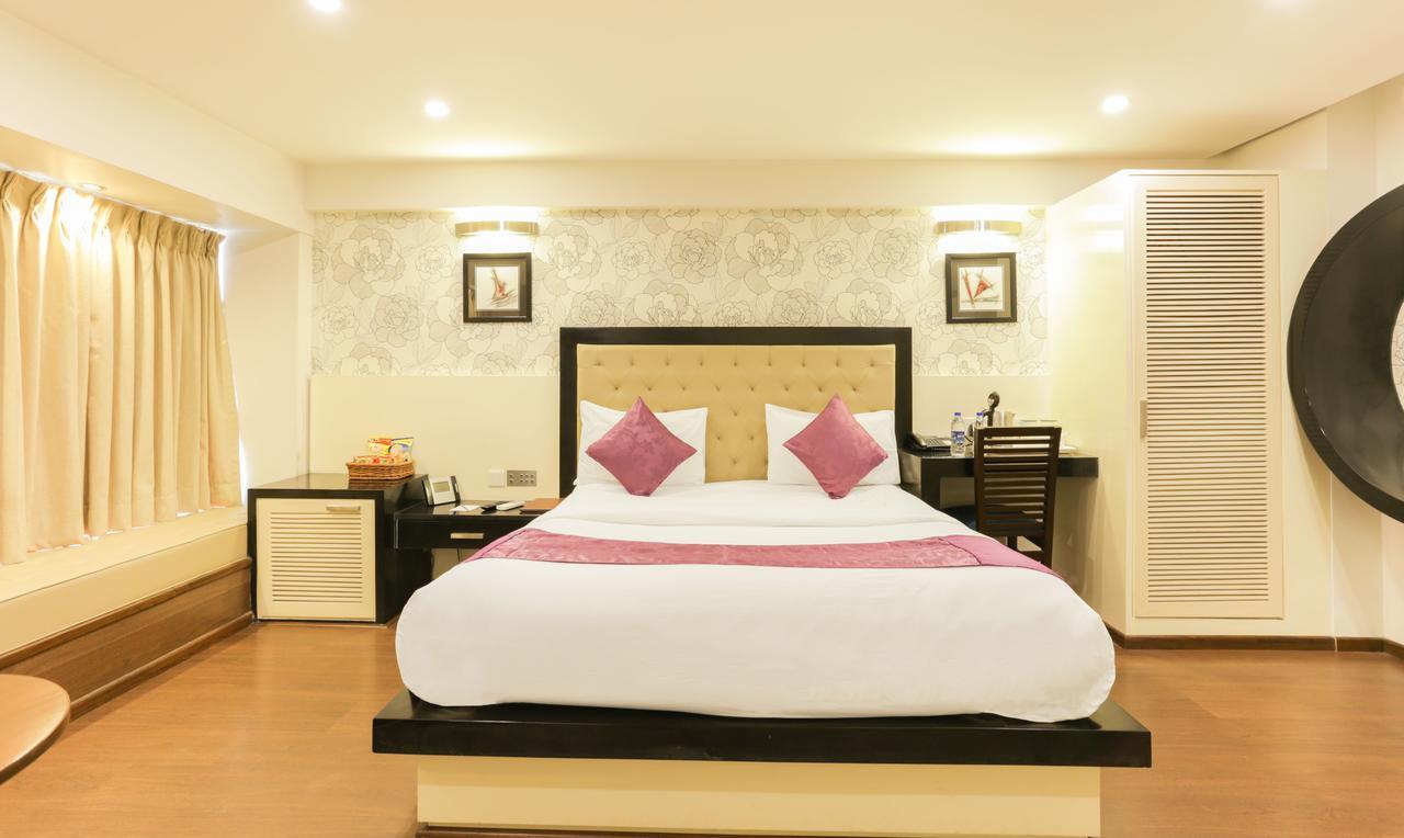 Hotel Metropolis Mumbai  Buitenkant foto